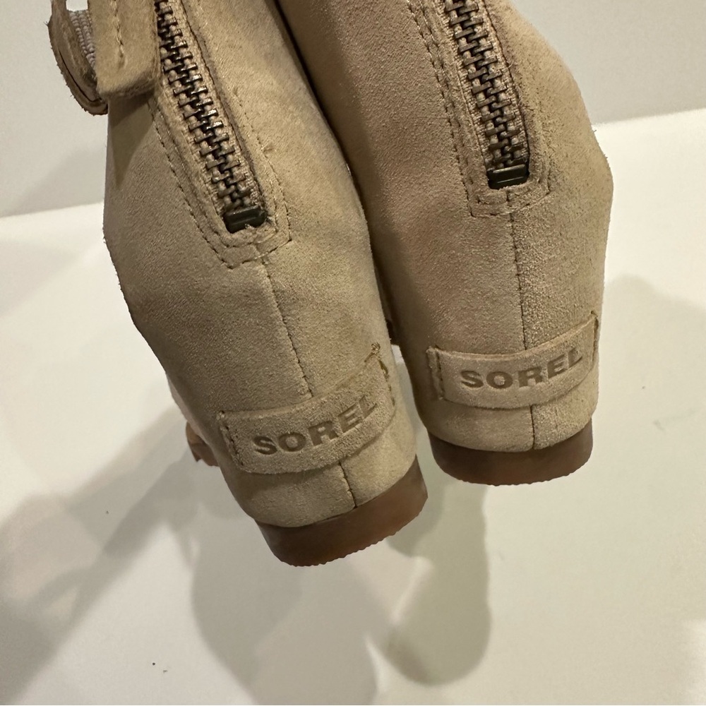 Sorel Women's Joanie II Beige Wedge Sandal - Picture 5 of 7